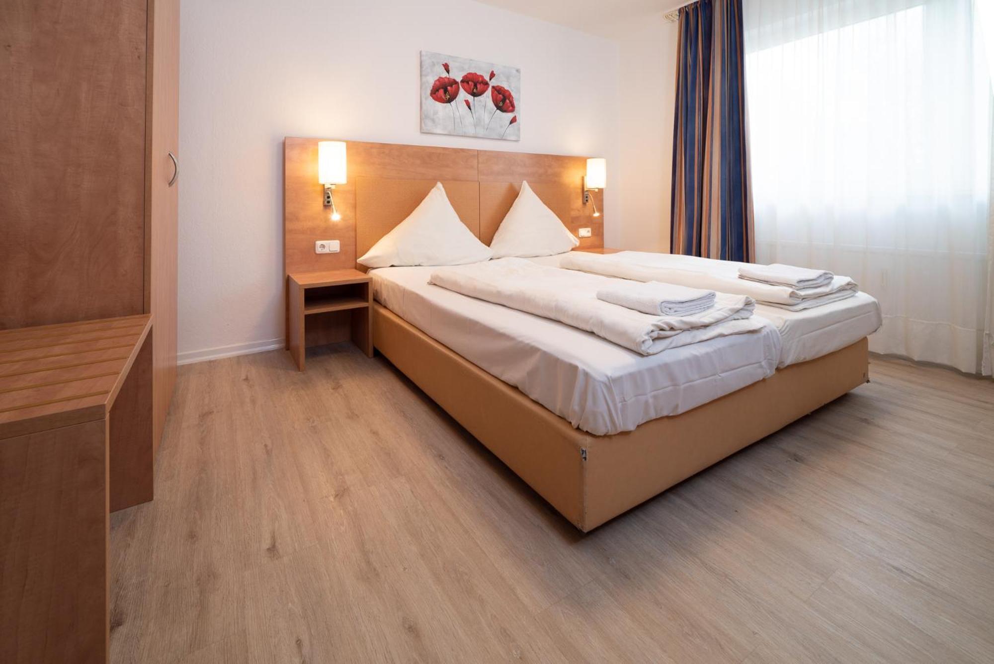 G & L Hotel Dortmund Exterior photo